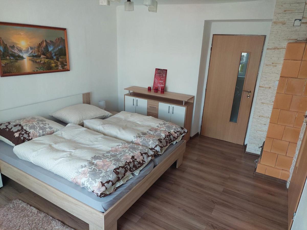 Vaclavskeho Apartment Medzilaborce Exteriör bild